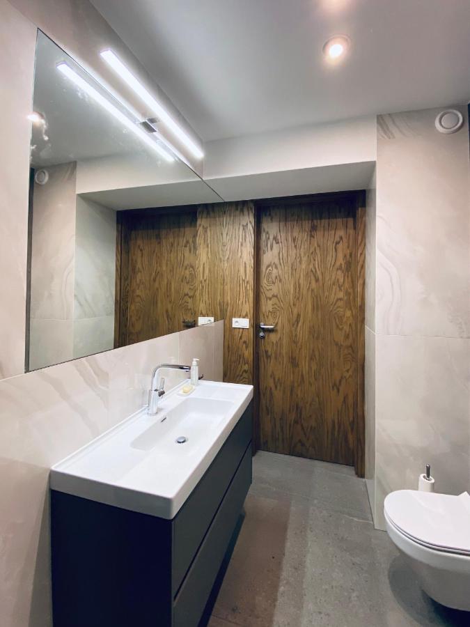 Loftowe M Apartament Poleska Apartment Częstochowa Екстериор снимка